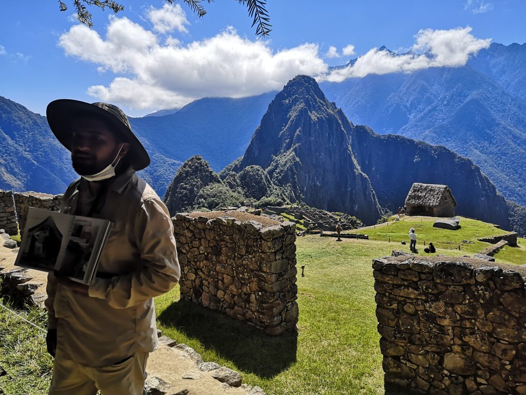 Odborný výklad guida na Machu Picchu