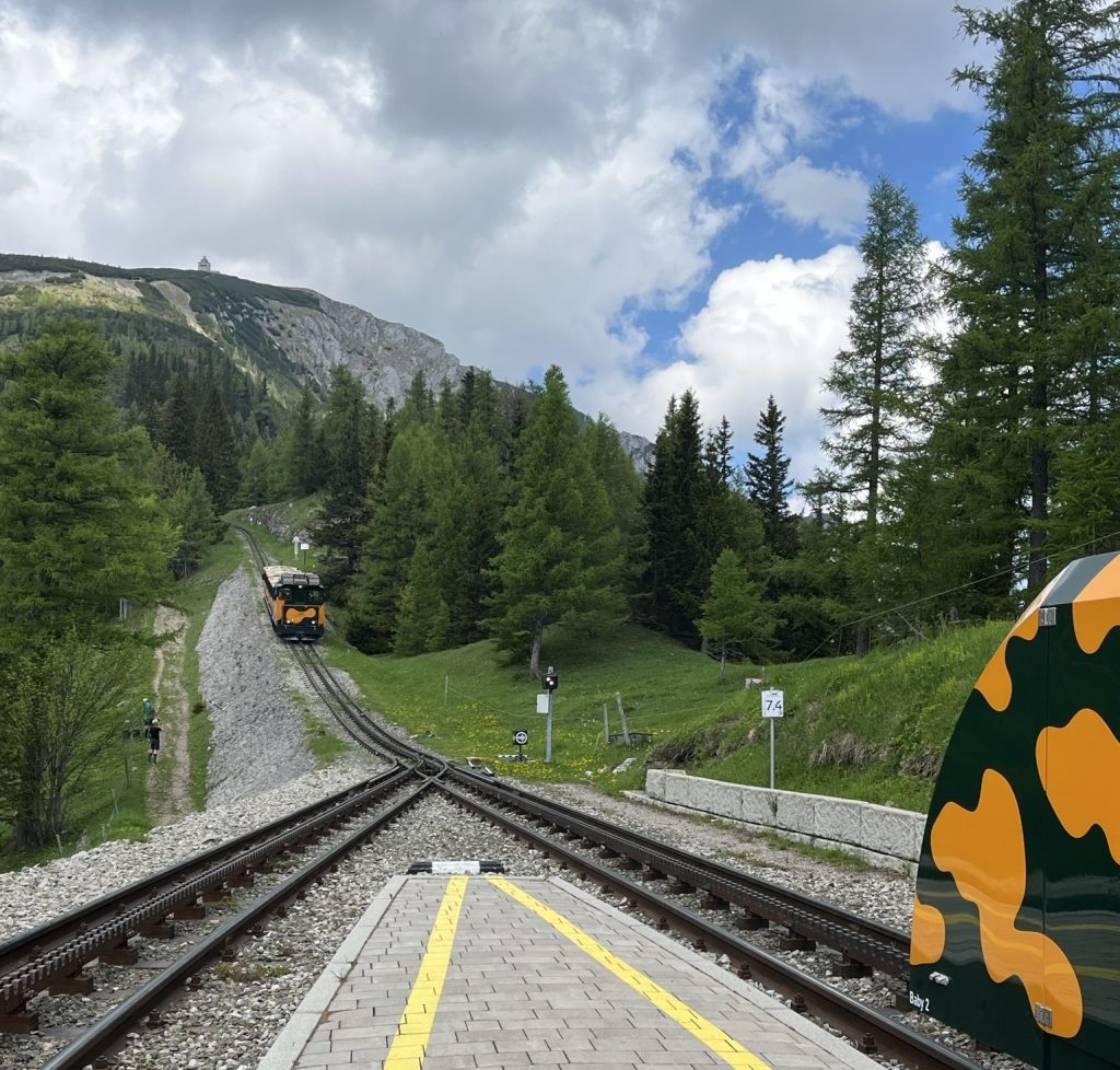 Horské zážitkové vlaky v Dolnom Rakúsku_Salamanderzug
