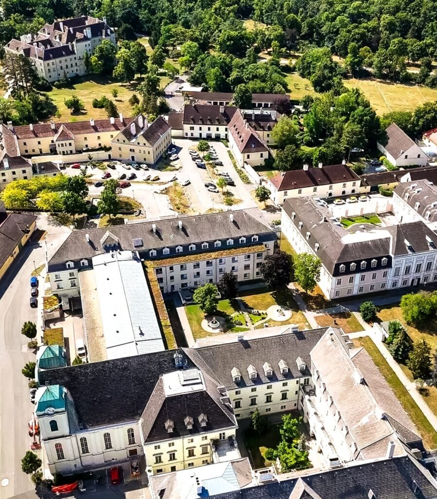 Cyklotúry v okolí Viedne_Zámocký park Laxenburg